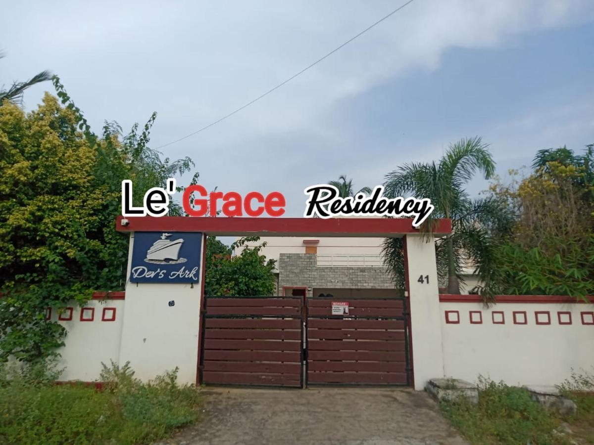 Le Grace Ecr Ченнаи Экстерьер фото